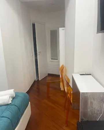 ゲストハウス Int 1 4*