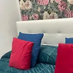 Int 1 4* רומא